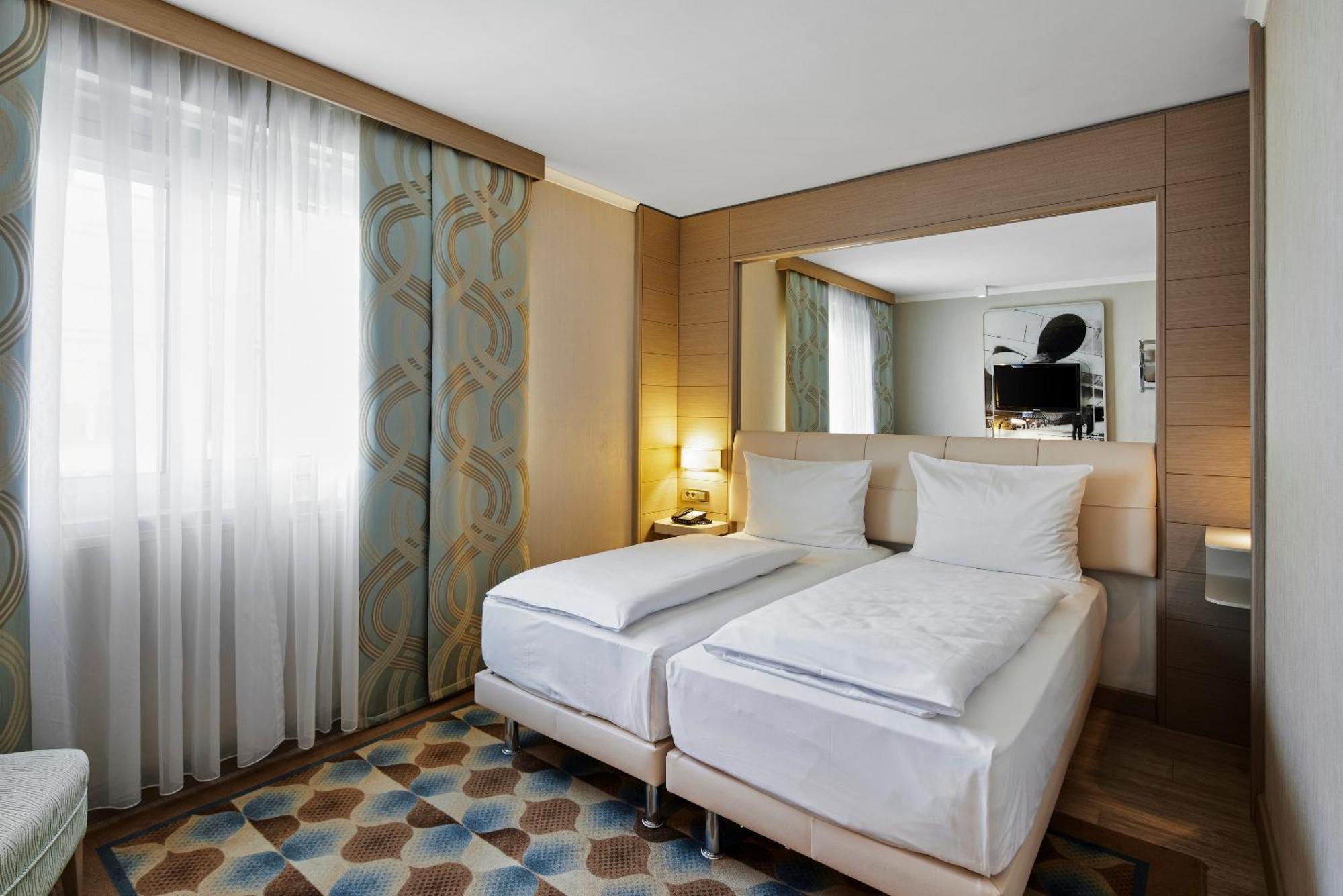 Titanic Comfort Mitte Berlin Luaran gambar