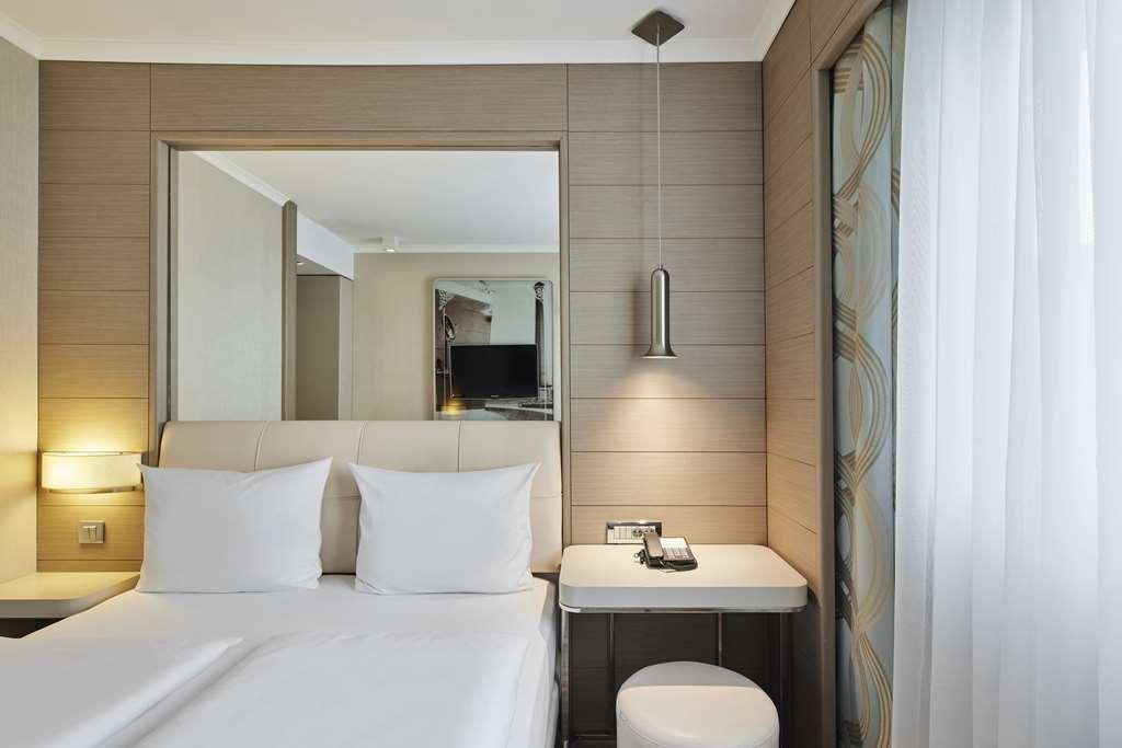 Titanic Comfort Mitte Berlin Bilik gambar