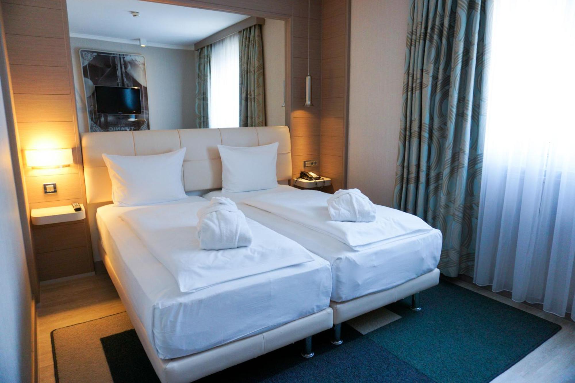 Titanic Comfort Mitte Berlin Luaran gambar