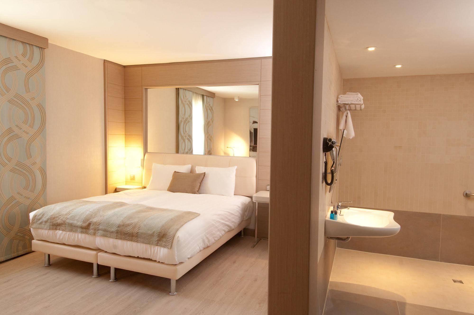 Titanic Comfort Mitte Berlin Luaran gambar